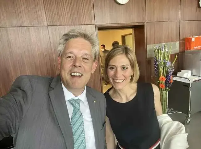 Julia Schütze Alter, Vermögen, Eltern, Ehemann, Kinder, Größe