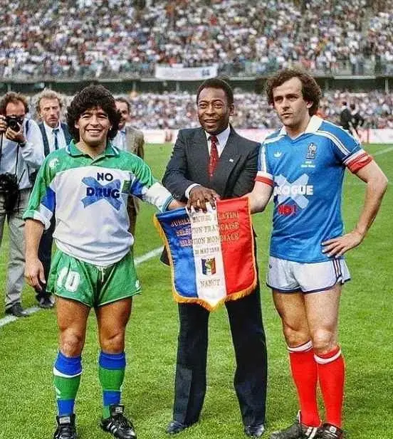 Michel Platini Vermögen, Eltern, Alter, Ehefrau, Kinder, Größe