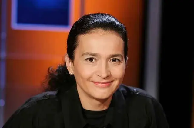 Catherine Jentile Et Son Mari, Taille, Poids, Origine, Parents, Fortune, Âge