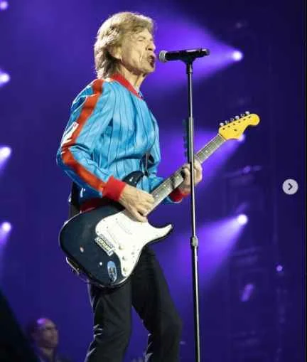 Mick Jagger Taille, Fortune, Parents, Poids, Origine & Âge…