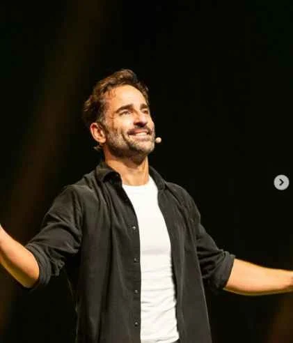 Florent Peyre Vie Privée, Taille, Poids, Origine, Parents, Fortune, Âge