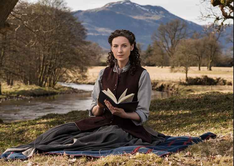 Caitriona Balfe Taille