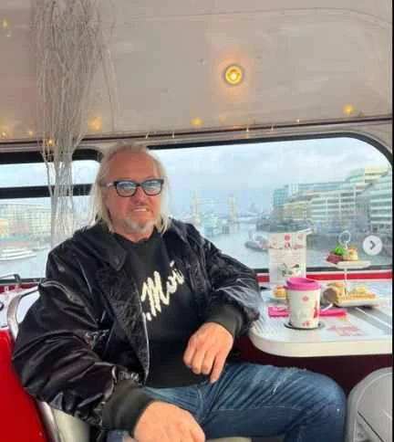 Robert Geiss Vermögen, Eltern, Alter, Ehefrau, Kinder, Größe