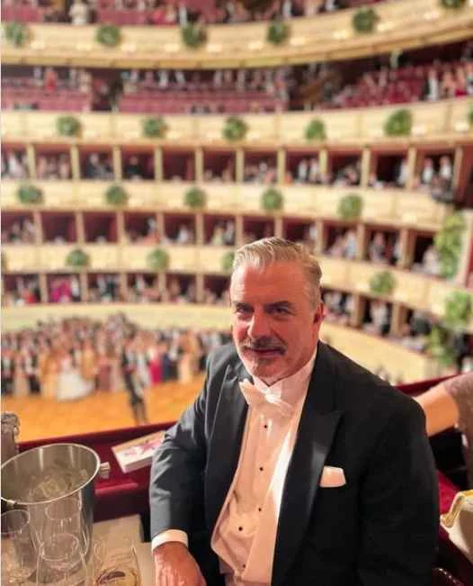 Chris Noth Vermögen, Eltern, Alter, Ehefrau, Kinder, Größe
