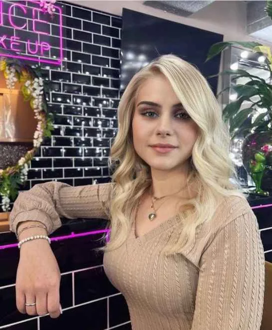 Estefania Wollny Vermögen, Eltern, Alter, Ehemann, Kinder