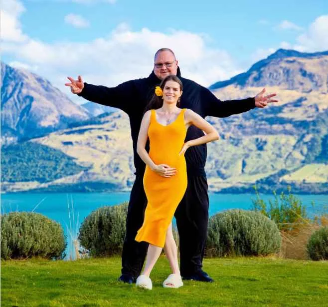 Kim Dotcom Vermögen, Eltern, Alter, Ehefrau, Kinder, Größe