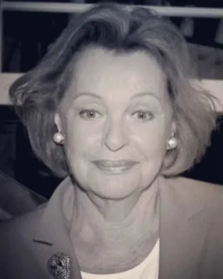 Nadja Tiller Zon