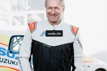 Niki Schelle Zon