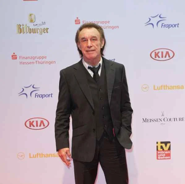 Rene Weller Vermögen, Eltern, Alter, Ehefrau, Kinder, Größe