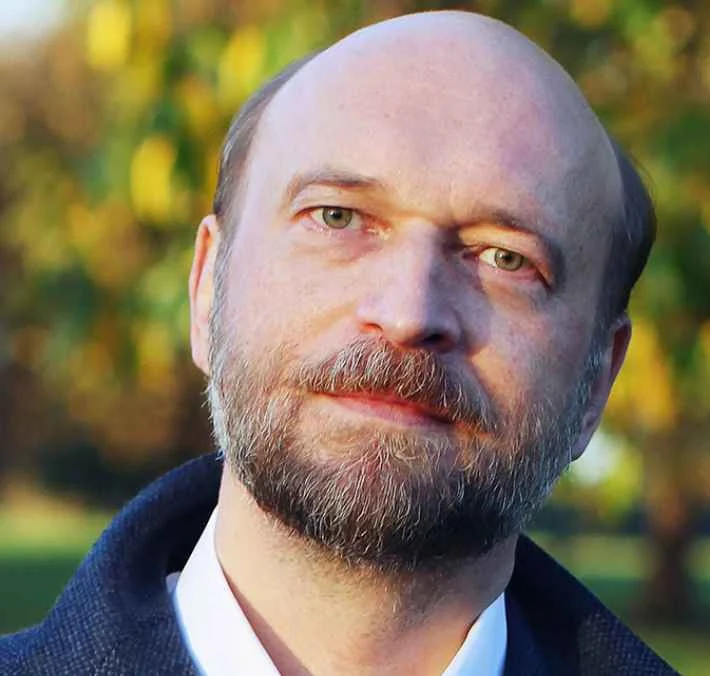 Sergej Pugatschow Vermögen, Eltern, Alter, Ehefrau, Kinder