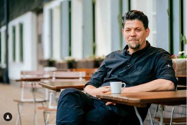 Tim Mälzer Vermögen, Eltern, Alter, Ehefrau, Kinder, Größe