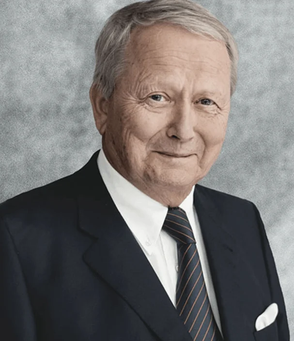 „Porsche Automobil Holding: Der visionäre Gründer Wolfgang Porsche“