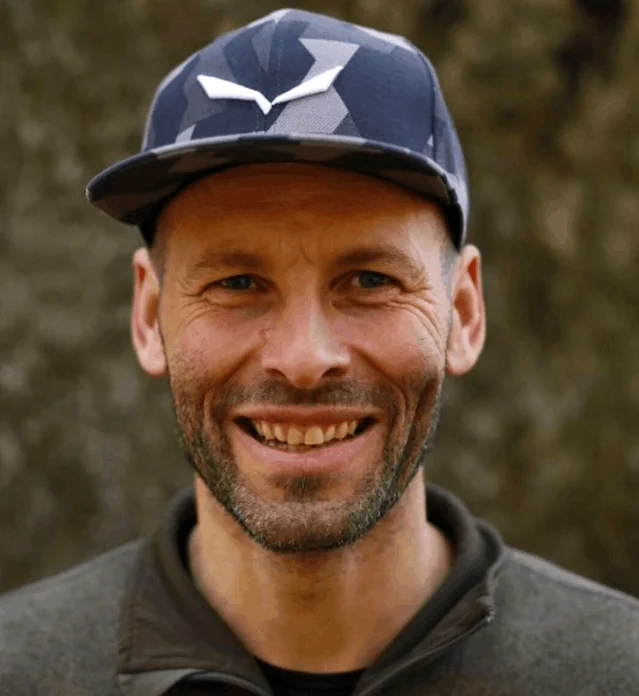 „Die Natur umarmen: Wie Robert Fliri zum Bergsport-Enthusiasten wurde“